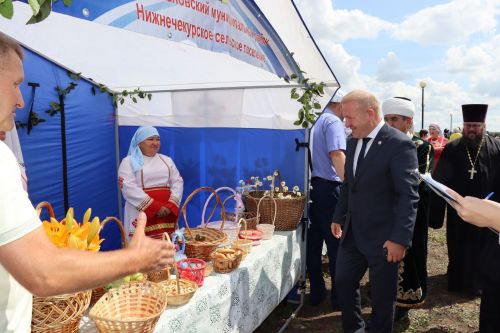 В Дрожжановском районе проходит фестиваль «Троицкие напевы»