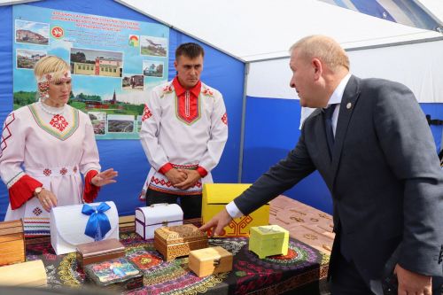В Дрожжановском районе проходит фестиваль «Троицкие напевы»