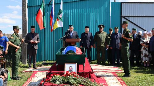 В Дрожжановском районе простились с военнослужащим, который погиб в СВО
