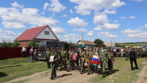 В Дрожжановском районе простились с военнослужащим, который погиб в СВО