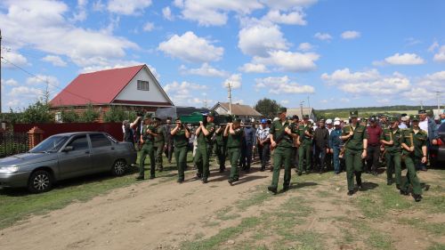 В Дрожжановском районе простились с военнослужащим, который погиб в СВО