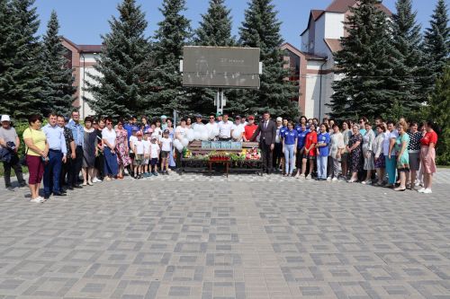Память детей — жертв войны в Донбассе почтили в Дрожжановском районе