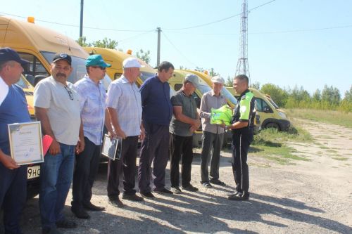 В Дрожжановском районе РТ  прошел конкурс «Лучший водитель школьного автобуса»