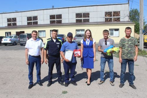 В Дрожжановском районе РТ  прошел конкурс «Лучший водитель школьного автобуса»