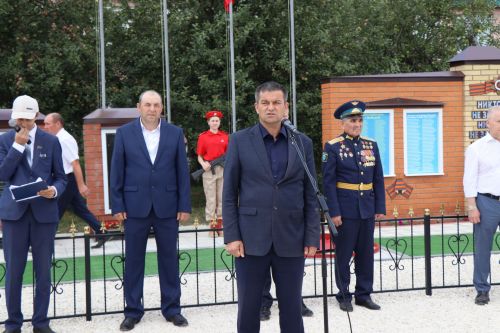 В селе Новое Ильмово Дрожжановского района открыли Аллею Славы