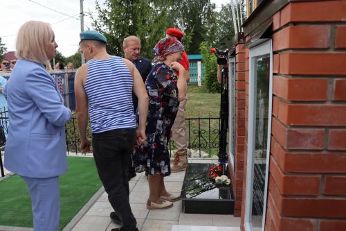 В селе Новое Ильмово Дрожжановского района открыли Аллею Славы