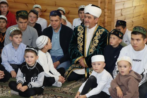 Чүпрәледә балалар өчен Мәүлид бәйрәме узды