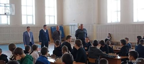 В Дрожжаном среди учащихся прошёл районный турнир по шахматам на призы А. Е. Ярухина