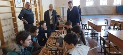 В Дрожжаном среди учащихся прошёл районный турнир по шахматам на призы А. Е. Ярухина