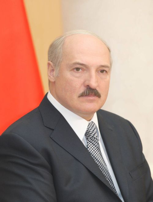Лукашенко поздравил Путина с днем рождения