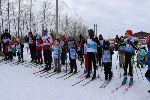 В соревнованиях «Лыжня Татарстана −2024» в Дрожжановском районе был организован семейный забег
