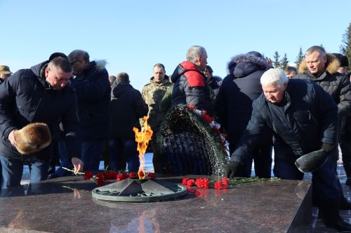 В Дрожжановском районе РТ состоялся торжественный митинг в честь Дня защитников Отечества