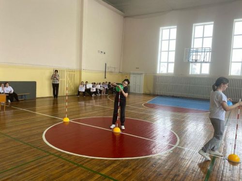 В Стародрожжановской сош № 1 состоялся спортивный семейный праздник «Папа, мама, я — спортивная семья»