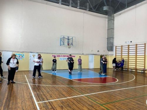В Стародрожжановской сош № 1 состоялся спортивный семейный праздник «Папа, мама, я — спортивная семья»