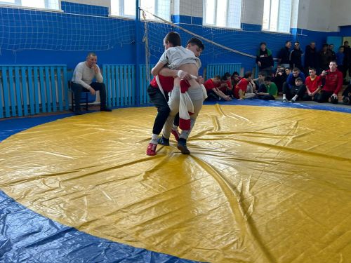 В селе Старые Какерли Дрожжановского района РТ прошло первенство района по борьбе Корэш