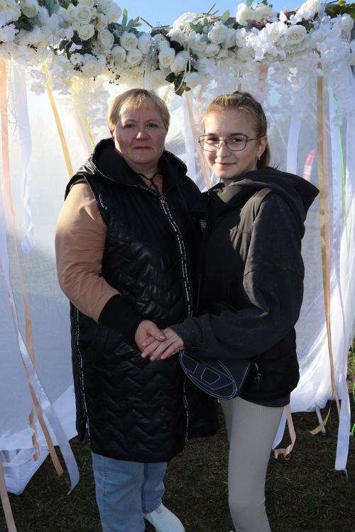 Жители Дрожжановского района РТ отметили Международный день семьи в парке «Чупрэле»