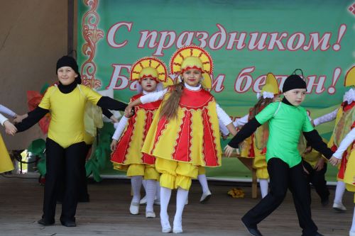 Жители Дрожжановского района РТ отметили Международный день семьи в парке «Чупрэле»
