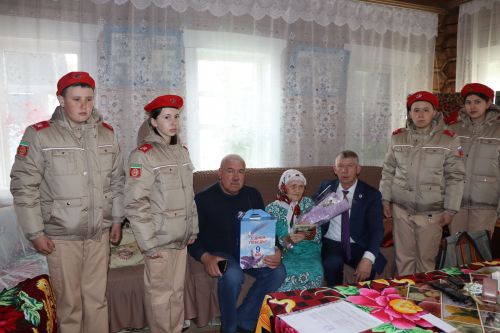 Тружеников тыла из села Малая Цильна Дрожжановского района РТ поздравили с наступающим праздником 9 мая