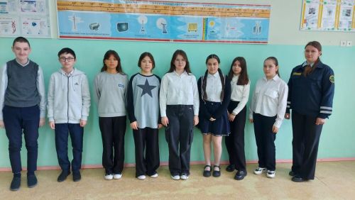В Стародрожжановской школе № 1 прошло мероприятие с участием специалиста по БДД