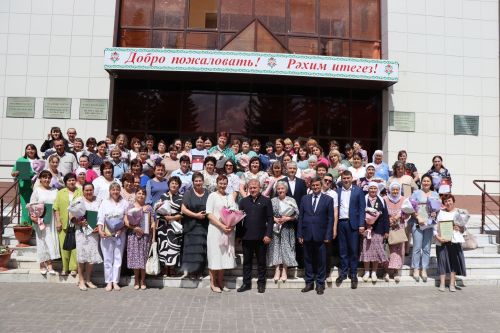 День социального работника в Дрожжановском районе РТ: благодарность и уважение за важный труд