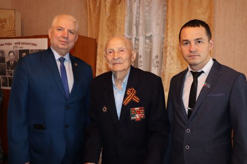 Гордимся нашим земляком: с вековым юбилеем поздравили участника ВОВ Федора Федоровича Мердюкова