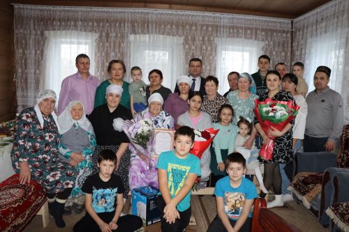 90-летний юбилей отметила жительница  Дрожжановского района РТ Рашида Заббарова
