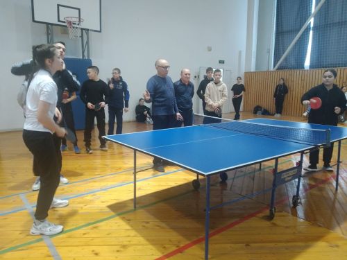 В Дрожжановском районе РТ состоялись соревнования по настольному теннису на призы Деда Мороза