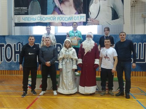 В Дрожжановском районе РТ состоялись соревнования по настольному теннису на призы Деда Мороза