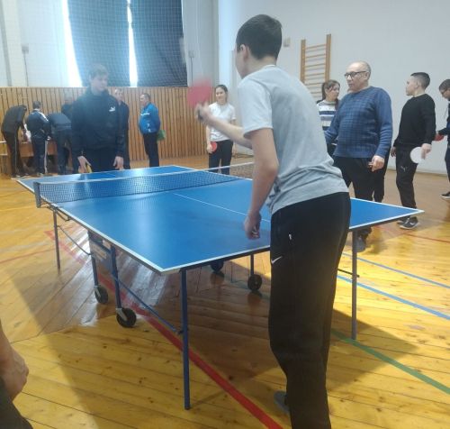 В Дрожжановском районе РТ состоялись соревнования по настольному теннису на призы Деда Мороза