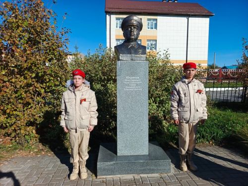 В Дрожжановском районе почтили память Героя Советского Союза Петра Юхвитова