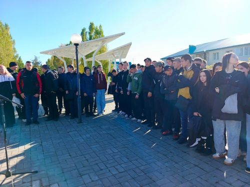 В Дрожжановском районе почтили память Героя Советского Союза Петра Юхвитова