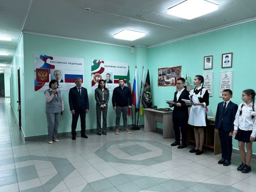 В Стародрожжановской школе №1 открыли уголок памяти участнику СВО