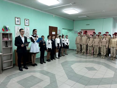 В Стародрожжановской школе №1 открыли уголок памяти участнику СВО