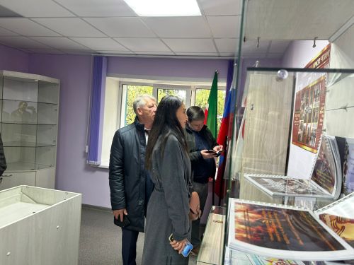 Команда кадрового резерва Раиса РТ с рабочим визитом находится в Дрожжановском районе
