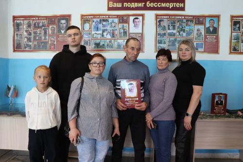 В Алешкин-Саплыкской школе открыли уголки памяти участникам СВО