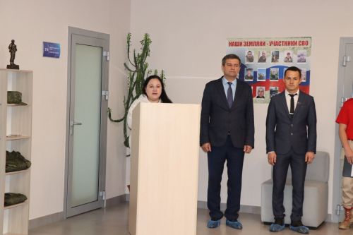 В Нижнечекурской школе открыли уголок памяти участнику СВО