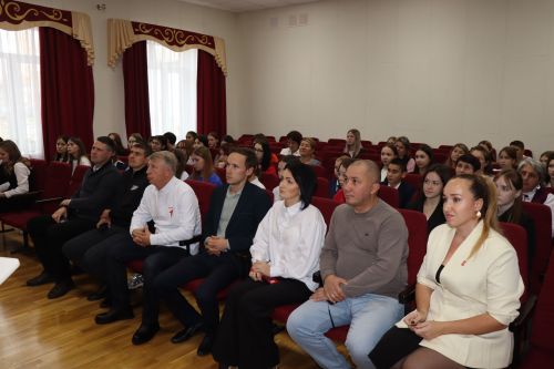 В Дрожжановском районе РТ выбрали нового лидера молодежного «Движения первых»