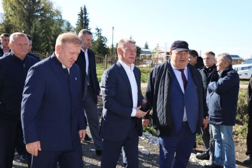 Образование, дороги и развитие: депутат Максим Топилин оценил реализацию программ в Дрожжановском районе