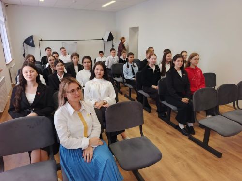 Образование, дороги и развитие: депутат Максим Топилин оценил реализацию программ в Дрожжановском районе