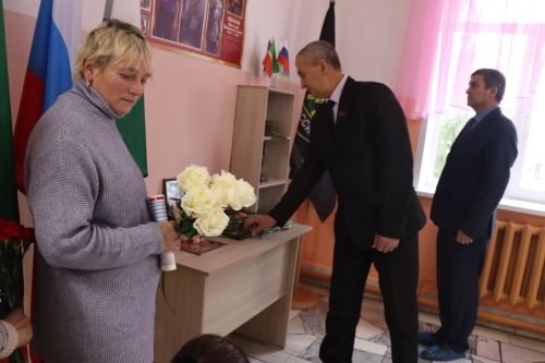 В селе Убеи Дрожжановского района РТ увековечили память участника СВО