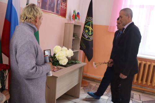 В селе Убеи Дрожжановского района РТ увековечили память участника СВО