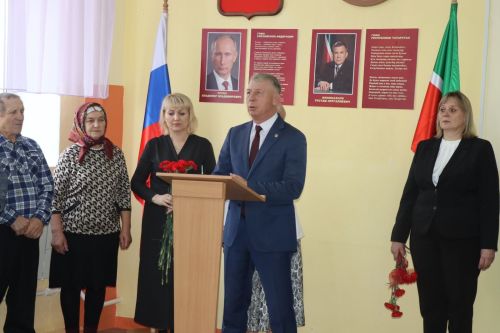 В селе Городище Дрожжановского района РТ открыли мемориал в честь героя СВО