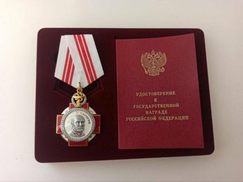 Врач из Татарстана получил орден Пирогова за спасение раненых в зоне СВО