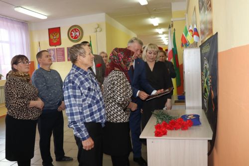В селе Городище Дрожжановского района РТ открыли мемориал в честь героя СВО