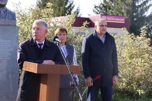 В Дрожжановском районе РТ прошел митинг памяти Героя Соцтруда Ахметгарея Абдреева