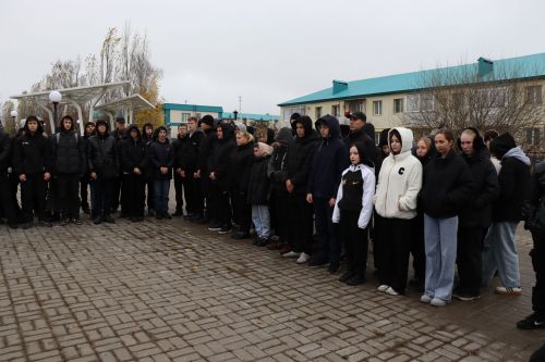 В Дрожжановском районе почтили память Героя Советского Союза Исмагила Хакимова