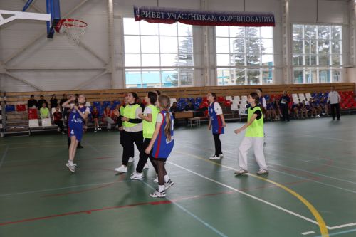 В Дрожжановском районе определились победительницы баскетбольной лиги «КЭС-БАСКЕТ» среди девушек