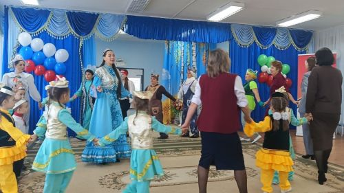 Межрегиональный семинар по иммерсивному театру прошел в детском саду «Сказка»