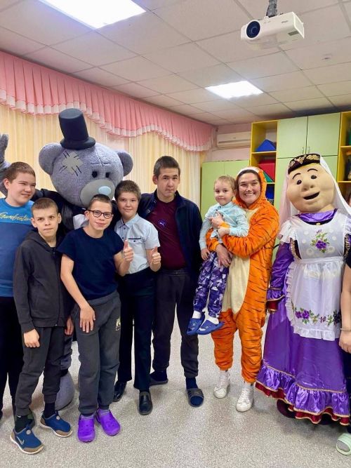 Волонтеры культуры Татарстана начали с семинара в Кукморе и помощи детям