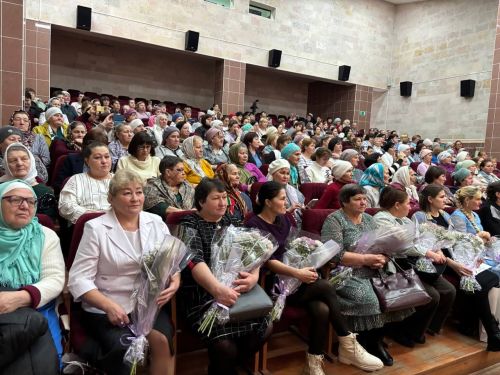 Сила материнской любви: в Дрожжановском районе чествовали матерей участников СВО